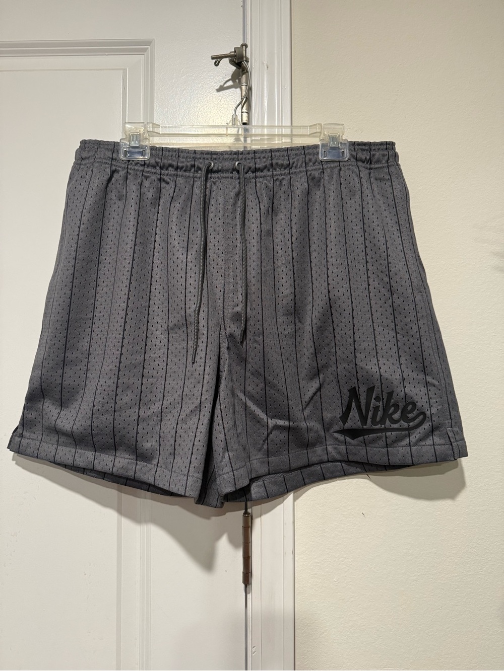 New Nike Gray Pinstripe Athletic Shorts size Large